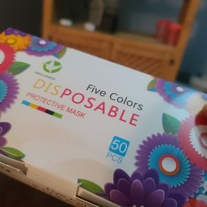 50 cnt. Assorted colors face masks